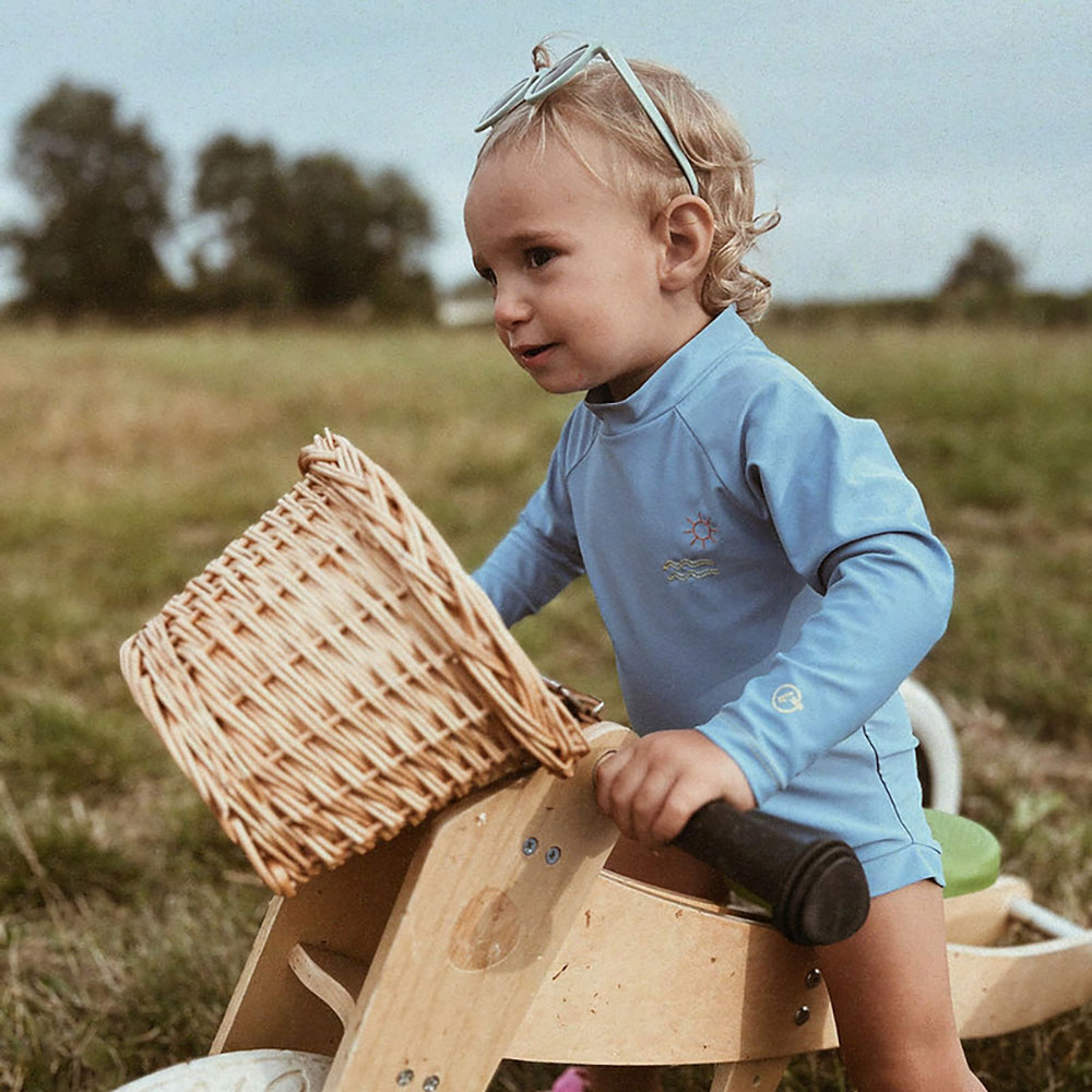 6d78a8 3a470da6d02c48fe81cddda7bd45f208mv2.jpg