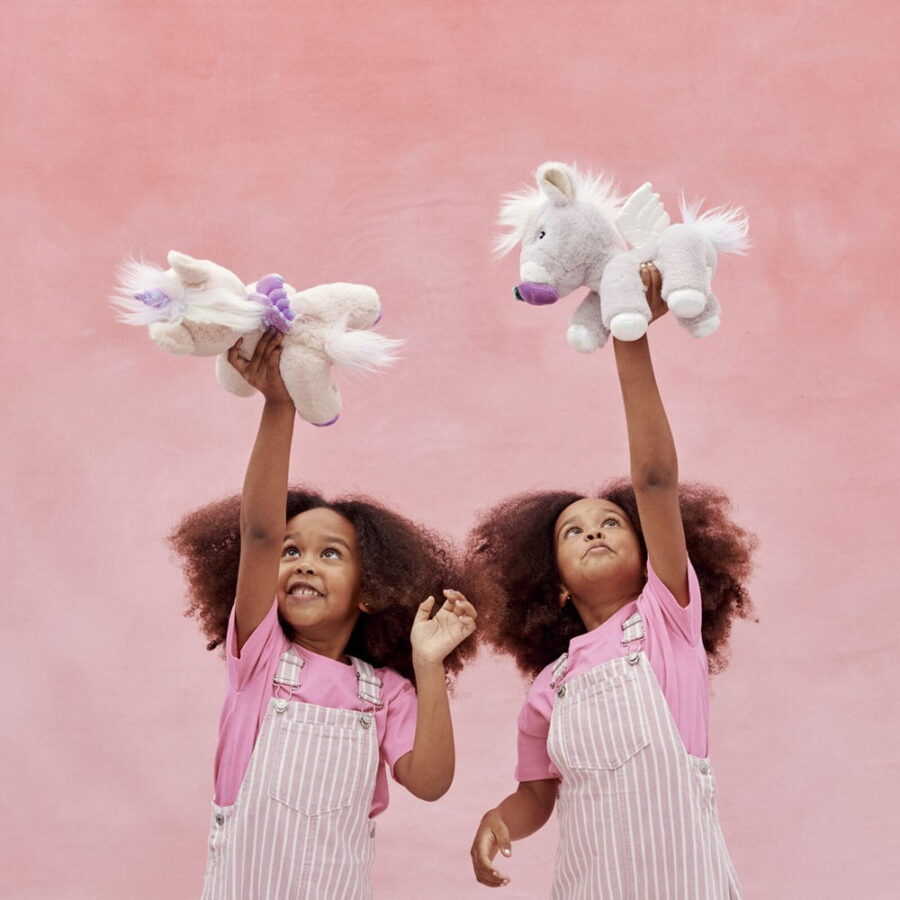 Glimmer Unicorn Dinkum Lilac Lifestyle 1 Medium.jpg