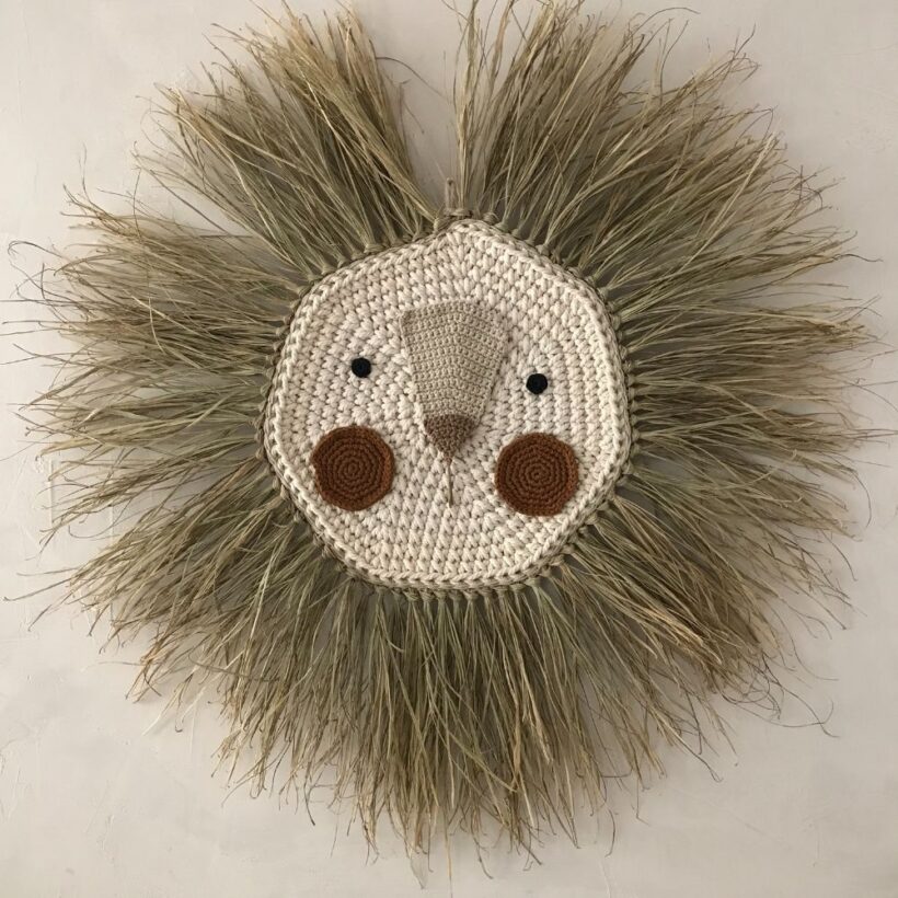 Ilayela Lion Tobacco Big B.jpg