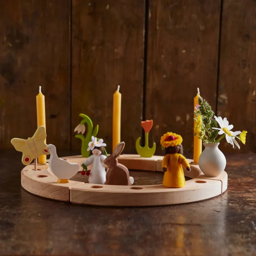 Mamaowl Grimms Celebration Ring Fairies Ostheimer 098 1024x1024 E1709802146394.webp