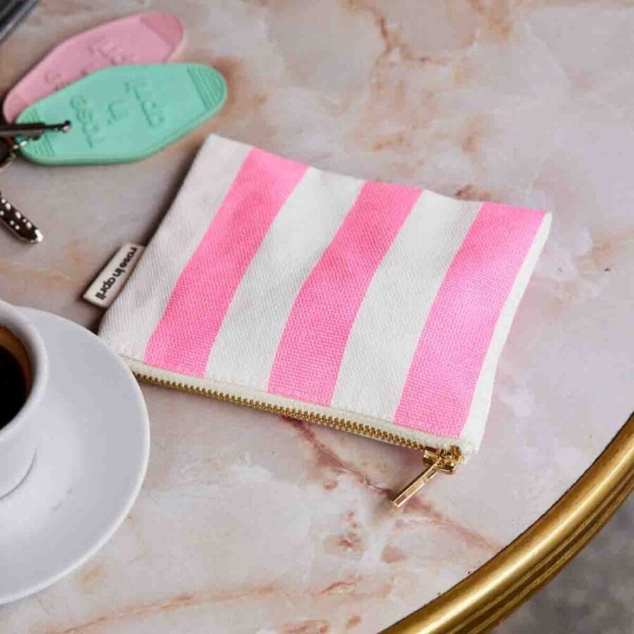 Mariestripesneonpink 11 E1727180068840.jpg