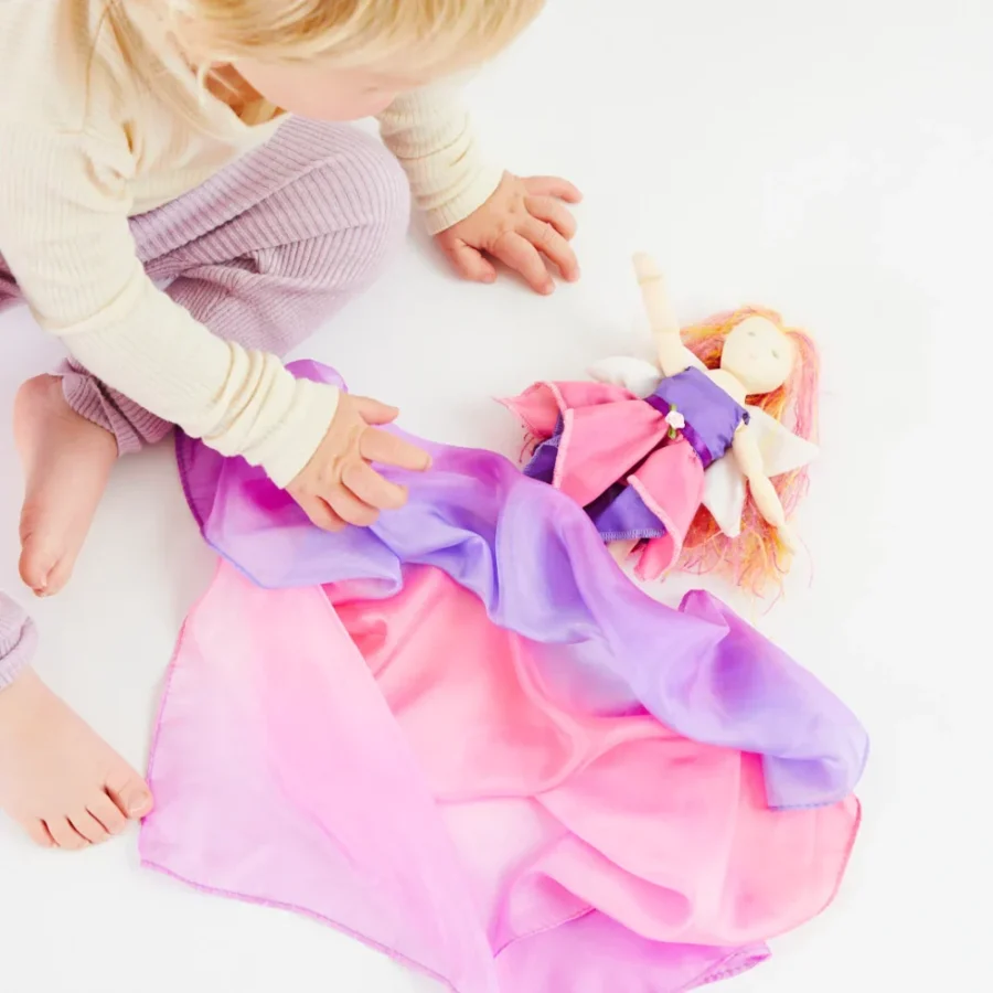 Mini Blossom Playsilk 2 E1722328193280.webp