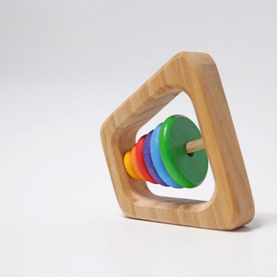 Rattle Pyramide 3.jpg