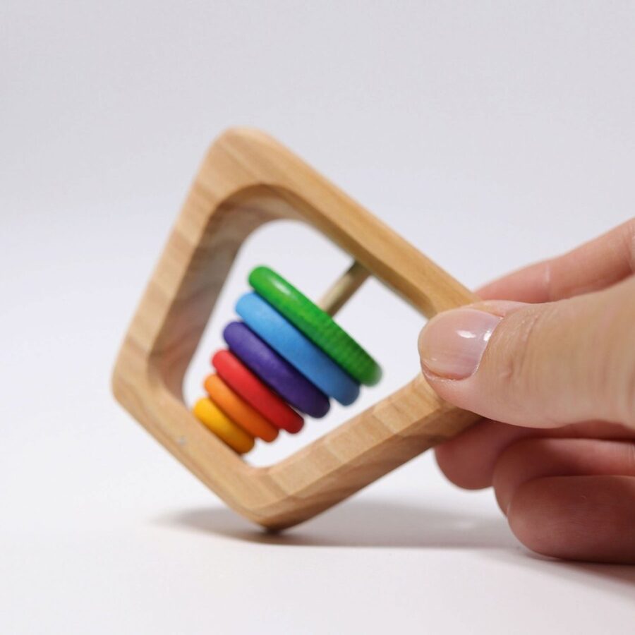 Rattle Pyramide 5.jpg
