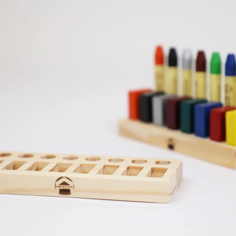 Api Crayon Holder 2.webp